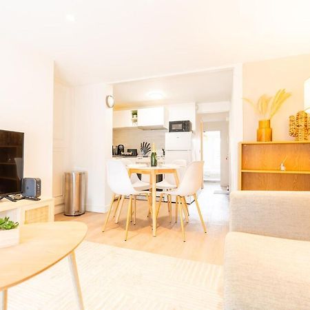 Duplex Confortable En Centre Avec 2 Chambres Châlons-en-Champagne Exterior foto