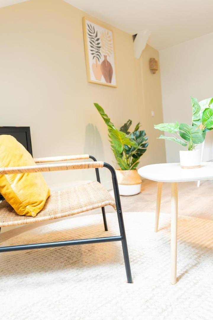 Duplex Confortable En Centre Avec 2 Chambres Châlons-en-Champagne Exterior foto